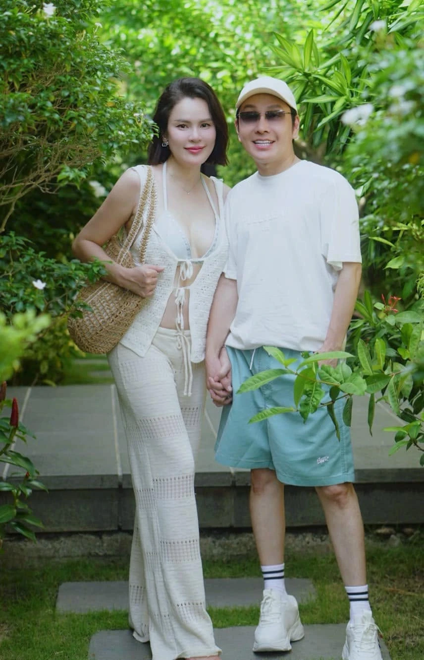 Hoa hậu Việt ly hôn chồng đại gia hơn 20 tuổi, đi bước nữa với NSƯT ai cũng biết mặt - Hình 4