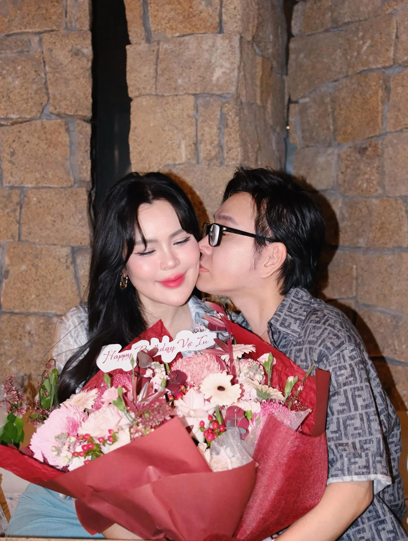Hoa hậu Việt ly hôn chồng đại gia hơn 20 tuổi, đi bước nữa với NSƯT ai cũng biết mặt - Hình 6