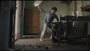 Huyền Lizzie tuổi 36: Tôi có con, gia đình và nghề diễn là đủ đầy - Hình 4