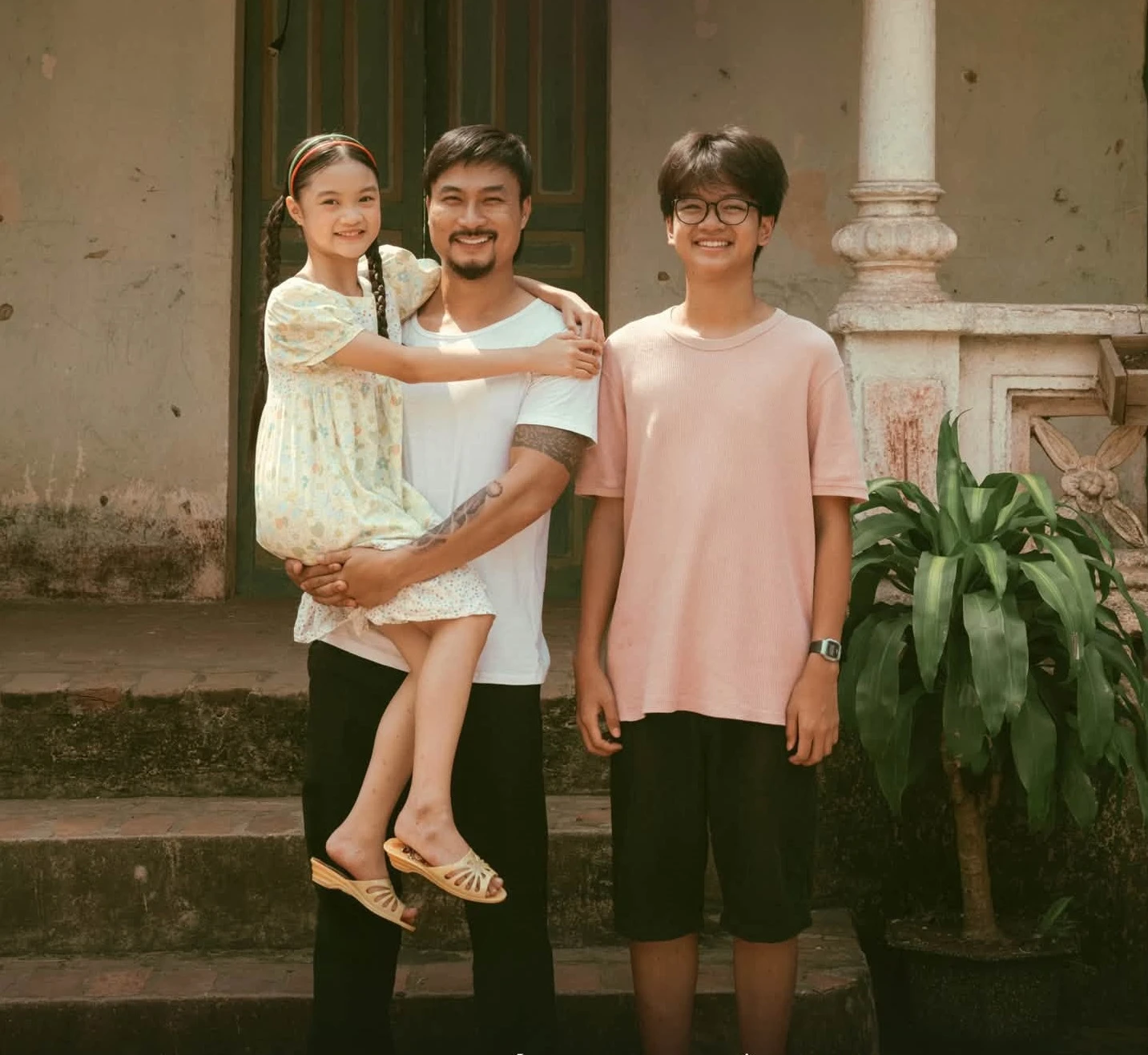 Phim Việt chưa chiếu đã được netizen khen nức nở: Nam chính sở hữu cơ địa viral, nữ chính lột xác quá đỉnh - Hình 3