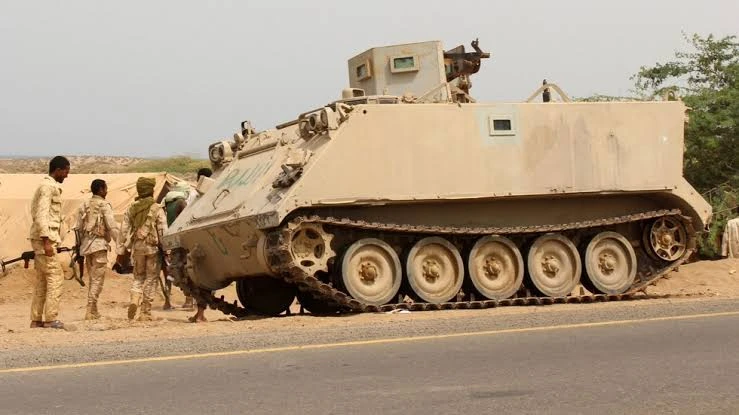Sau Bab el-Mandeb, quân đội Yemen tuyên bố tấn công giành lại thủ đô Sanaa từ Houthi - Hình 1