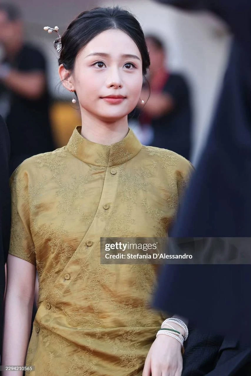 Ngọc nữ hot nhất showbiz 2026 chưa đăng ký kết hôn mà đã có con 3 tháng tuổi, bé rất kháu khỉnh - Hình 6