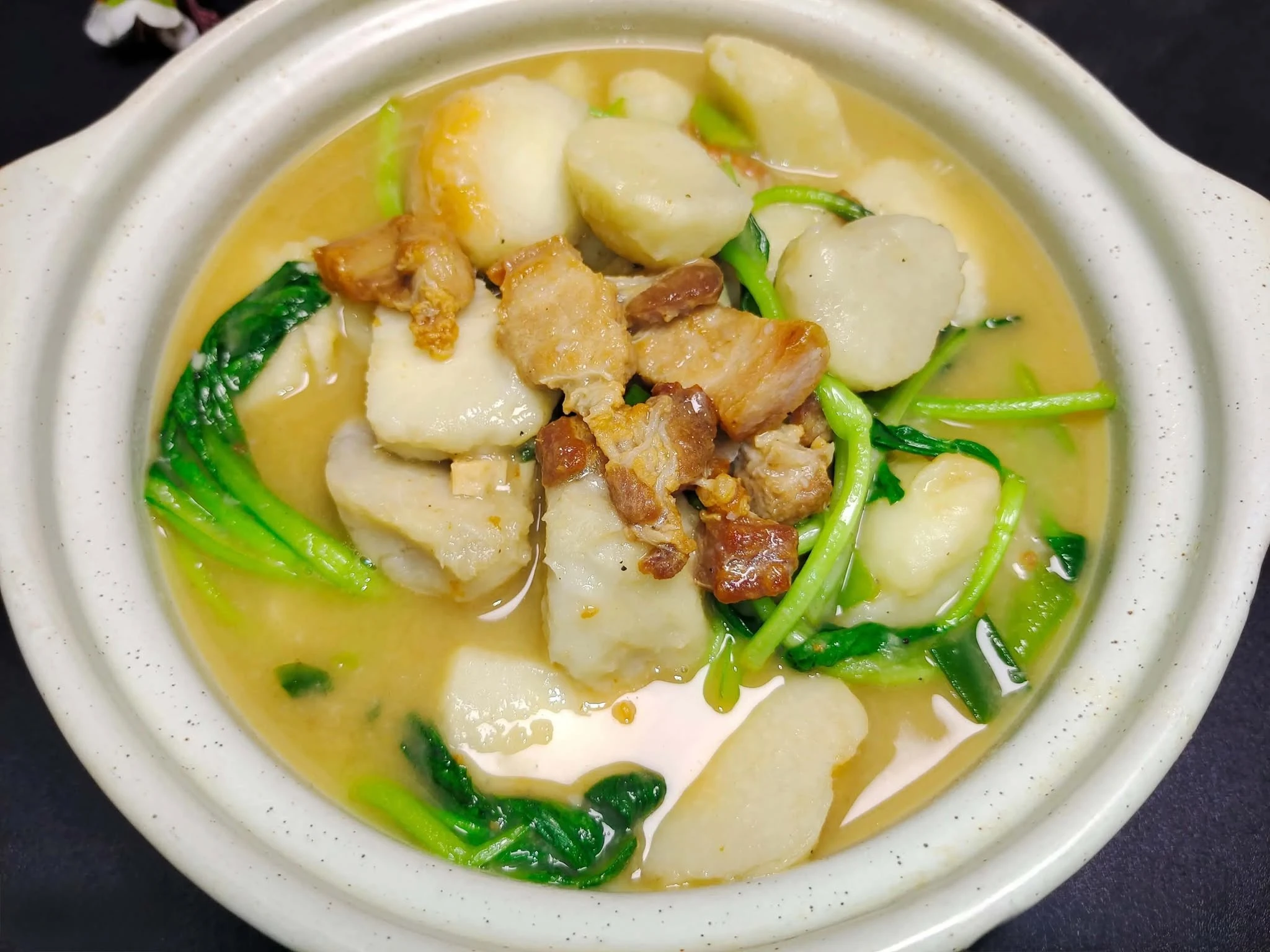 Món này rất dễ nấu và ngon tuyệt, với hương thơm đậm đà, nước dùng ngon đến nỗi bạn sẽ phải xin thêm cơm - Hình 7