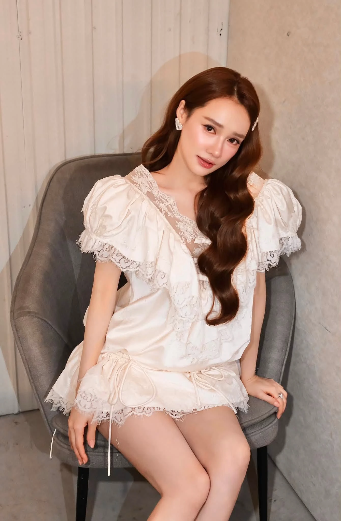 Nhã Phương đang ở đâu? - Hình 5