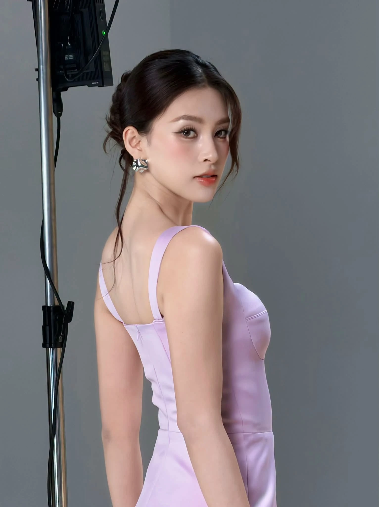 Nỗi lòng của Hoa hậu Tiểu Vy - Hình 4