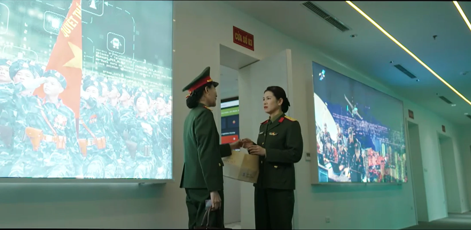 Không giới hạn - Tập 7: Lam Anh (Minh Trang) và Kiên (Steven Nguyễn) có buổi hẹn hò đầu tiên - Hình 6