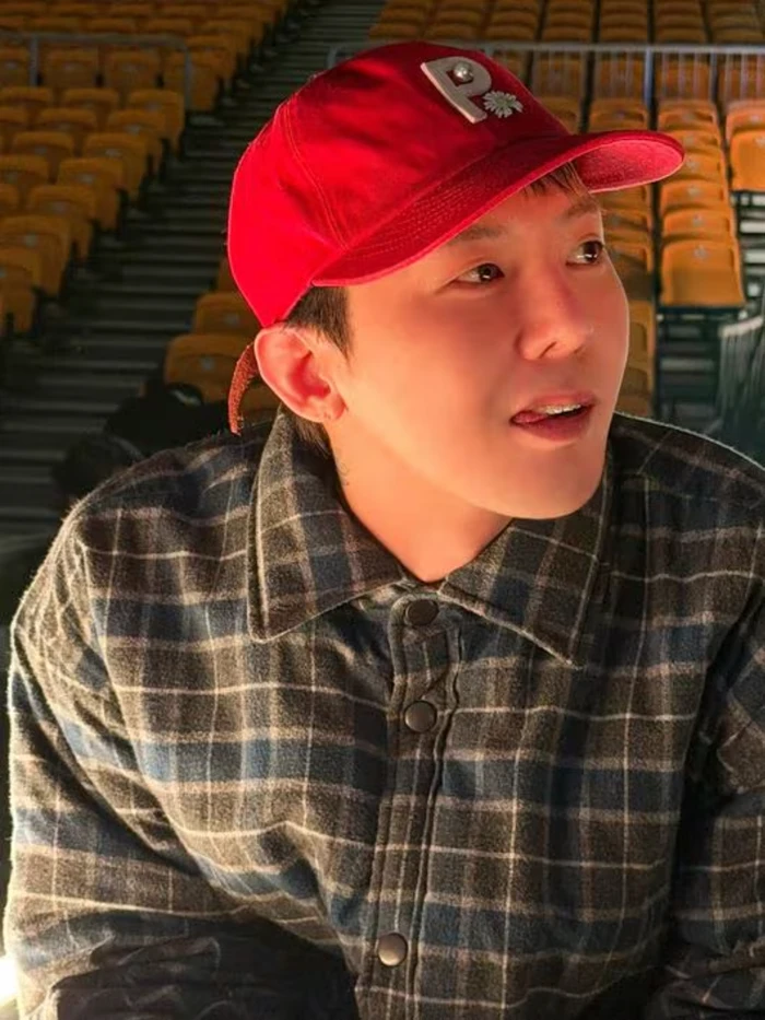 G-Dragon lại gây dậy sóng - Hình 1