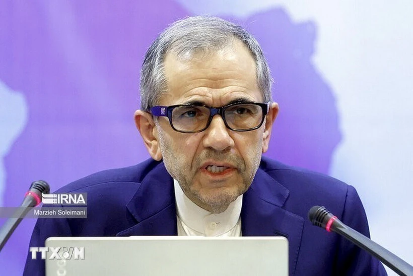 170 triệu thùng dầu lênh đênh trên biển: Huyết mạch kinh tế của Iran căng thẳng chưa từng có - Hình 2