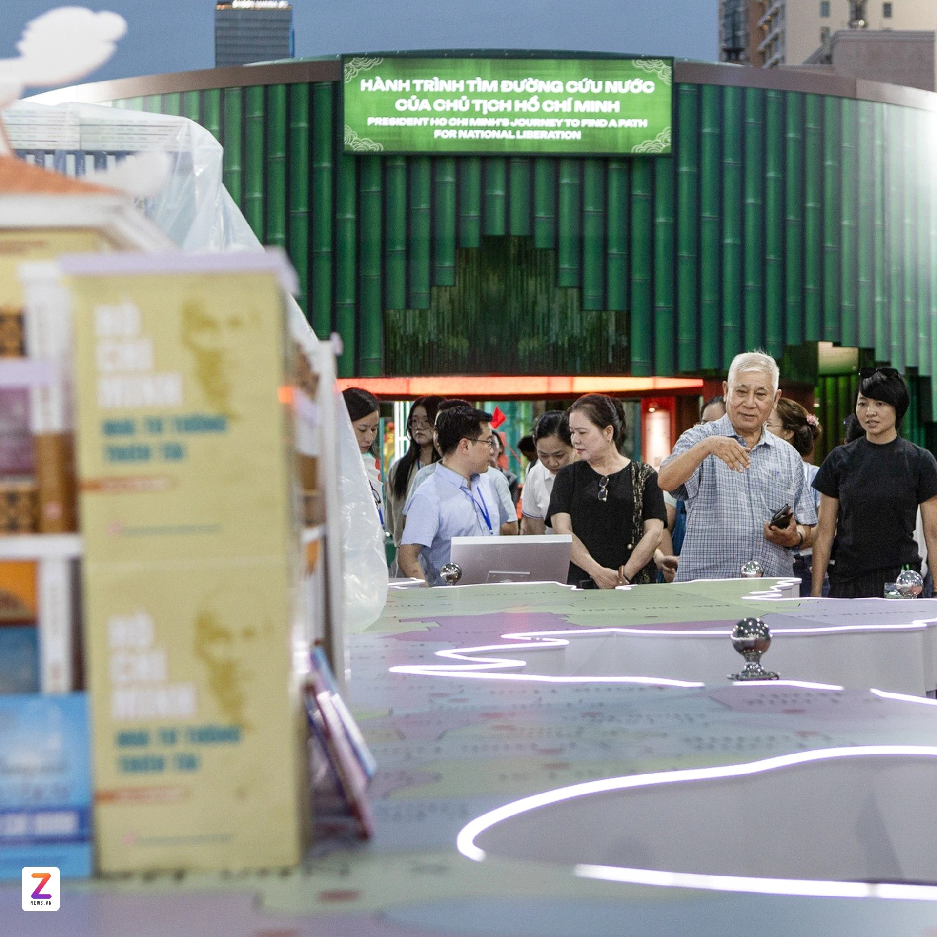 Chơi gì nếu 3 ngày Tết không rời TP.HCM - Hình 2