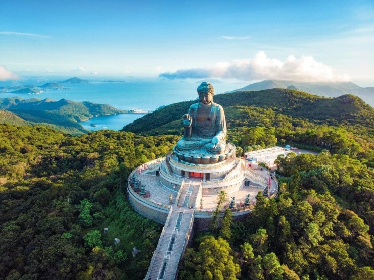 Đảo Lantau: Khám phá thiền viện 120 năm tuổi và đại tượng Phật khổng lồ tại Hong Kong - Hình 5