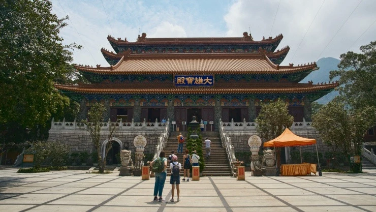 Đảo Lantau: Khám phá thiền viện 120 năm tuổi và đại tượng Phật khổng lồ tại Hong Kong - Hình 3