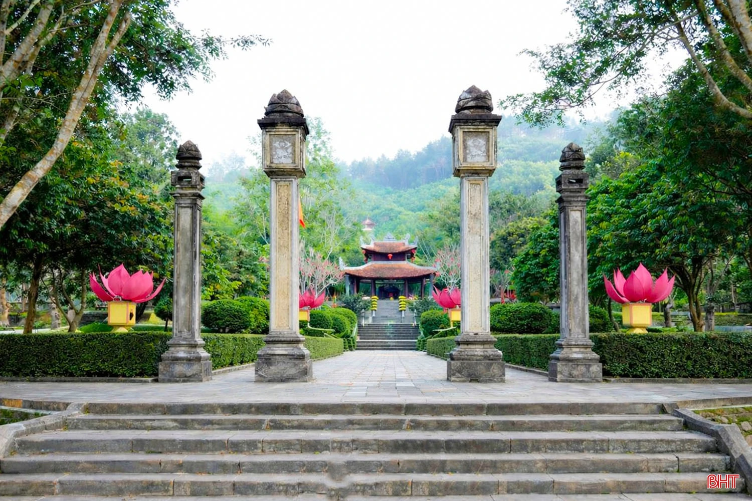 Những điểm du xuân không thể bỏ lỡ ở Hà Tĩnh - Hình 7