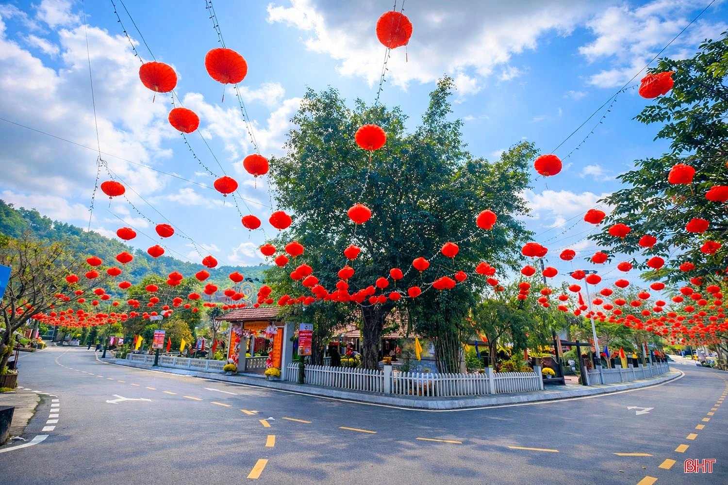 Những điểm du xuân không thể bỏ lỡ ở Hà Tĩnh - Hình 2