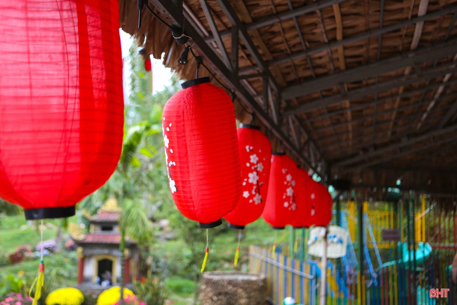 Những điểm du xuân không thể bỏ lỡ ở Hà Tĩnh - Hình 29