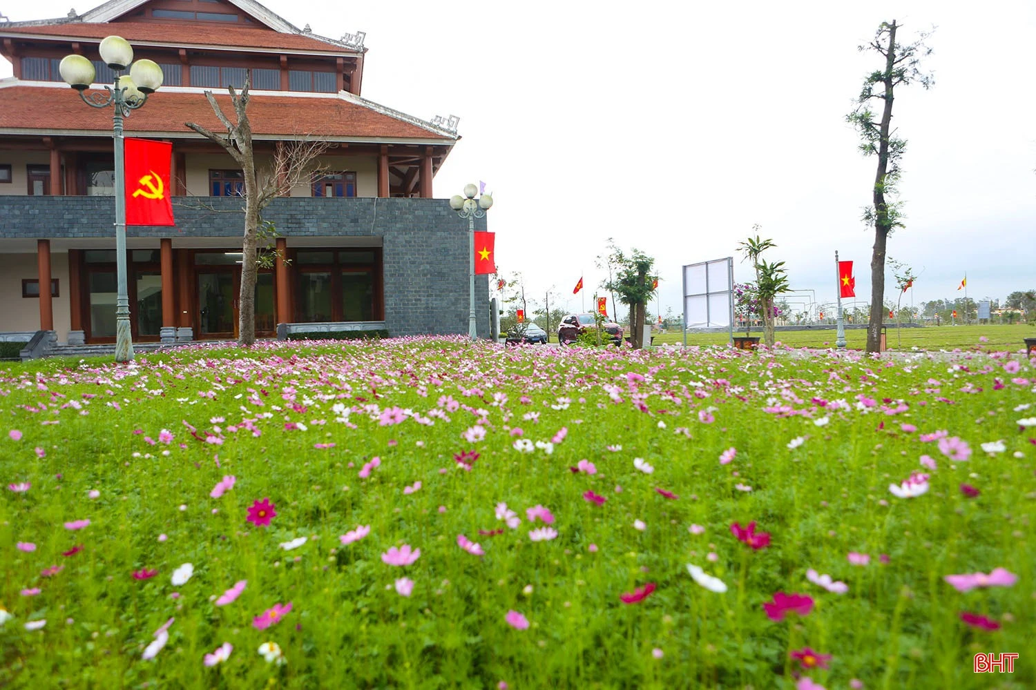 Những điểm du xuân không thể bỏ lỡ ở Hà Tĩnh - Hình 16