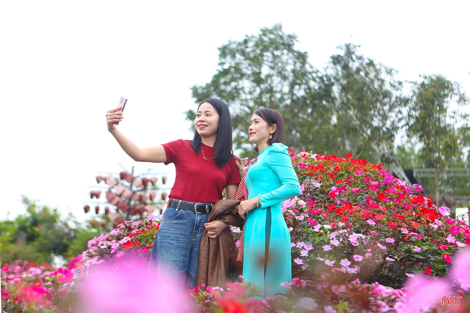 Những điểm du xuân không thể bỏ lỡ ở Hà Tĩnh - Hình 25