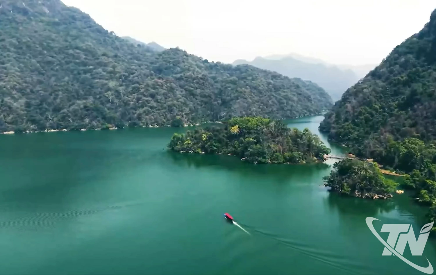 Núi Cốc - Ba Bể: Vẻ đẹp gắn kết từ thiên nhiên - Hình 1