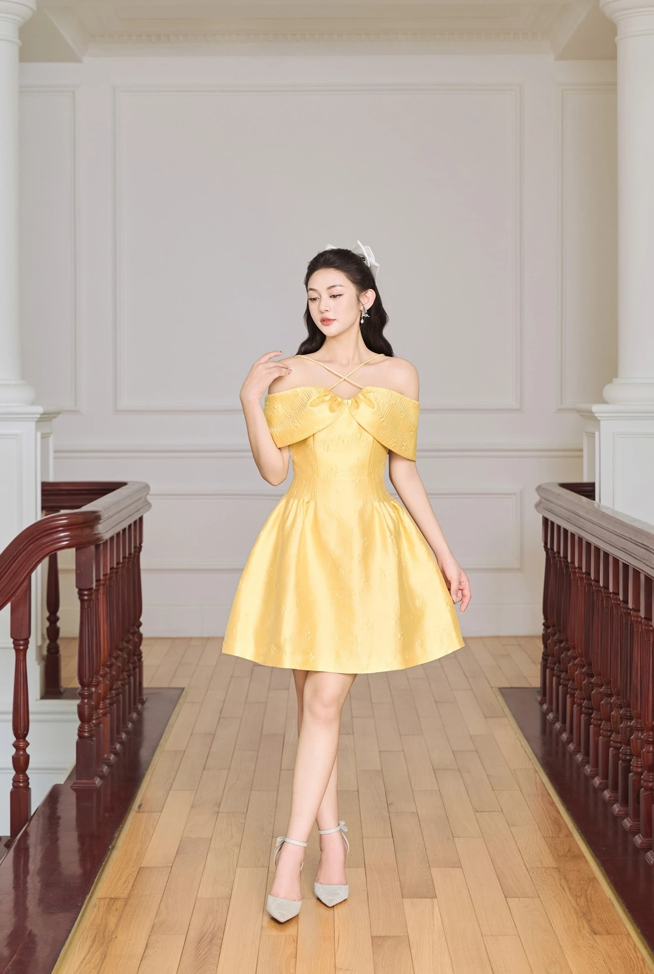 Vải gấm và hành trình trẻ hóa trong những thiết kế đa ứng dụng - Hình 8