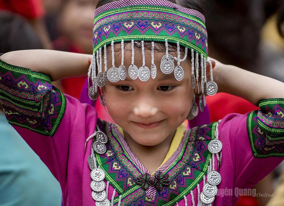 Sắc xuân trên Cao nguyên đá - Hình 6