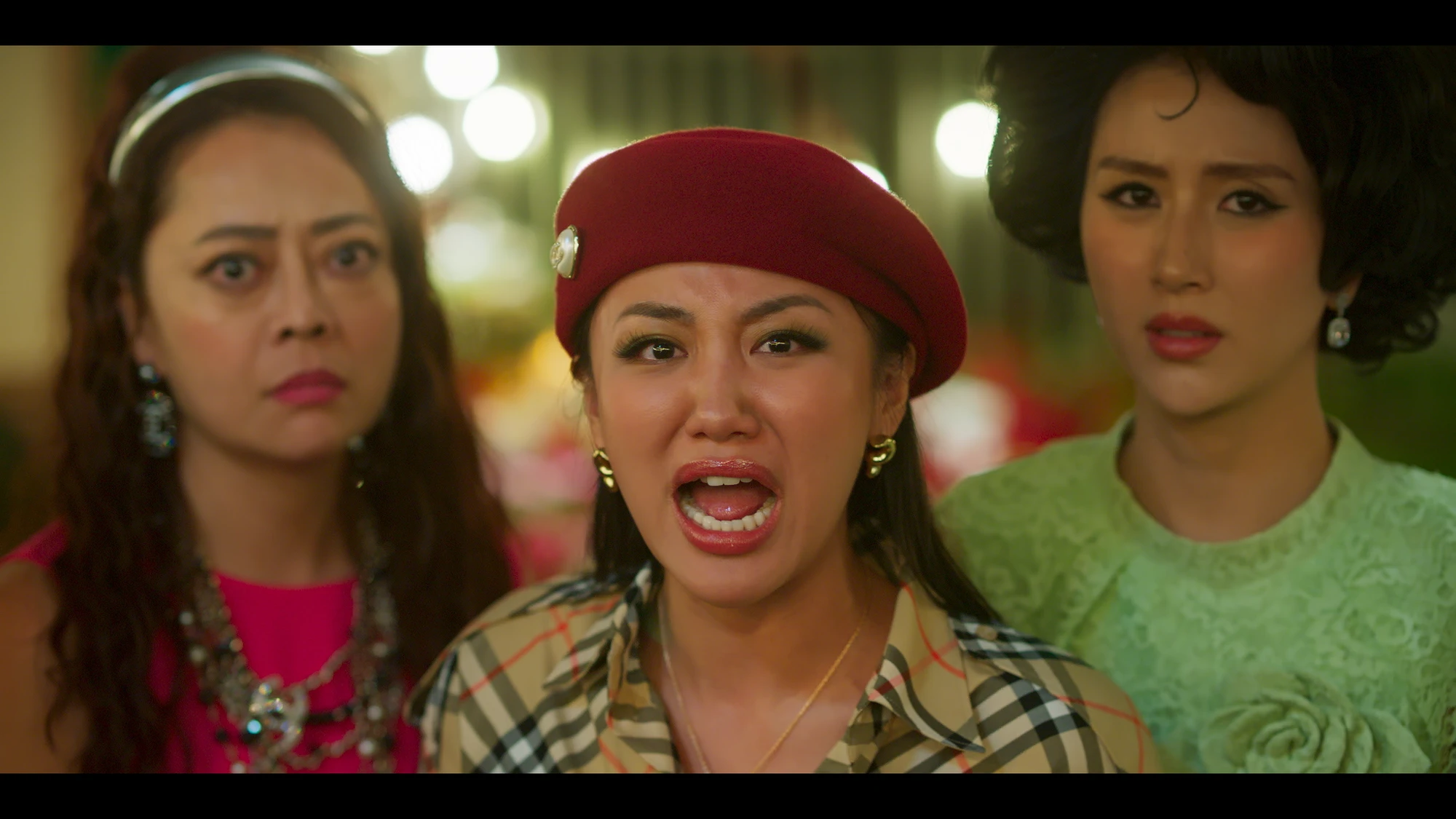 Thỏ Ơi! thống trị phòng vé ngày mùng 1 Tết: Doanh thu gấp 2 lần 3 đối thủ cộng lại, cả MXH chưa thấy ai chê - Hình 4