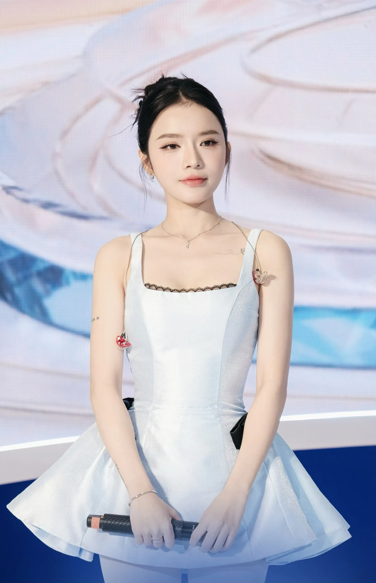 Ca sĩ LyLy: Tuổi 30 là búp bê gợi cảm, không tha thứ nếu bị phản bội! - Hình 7