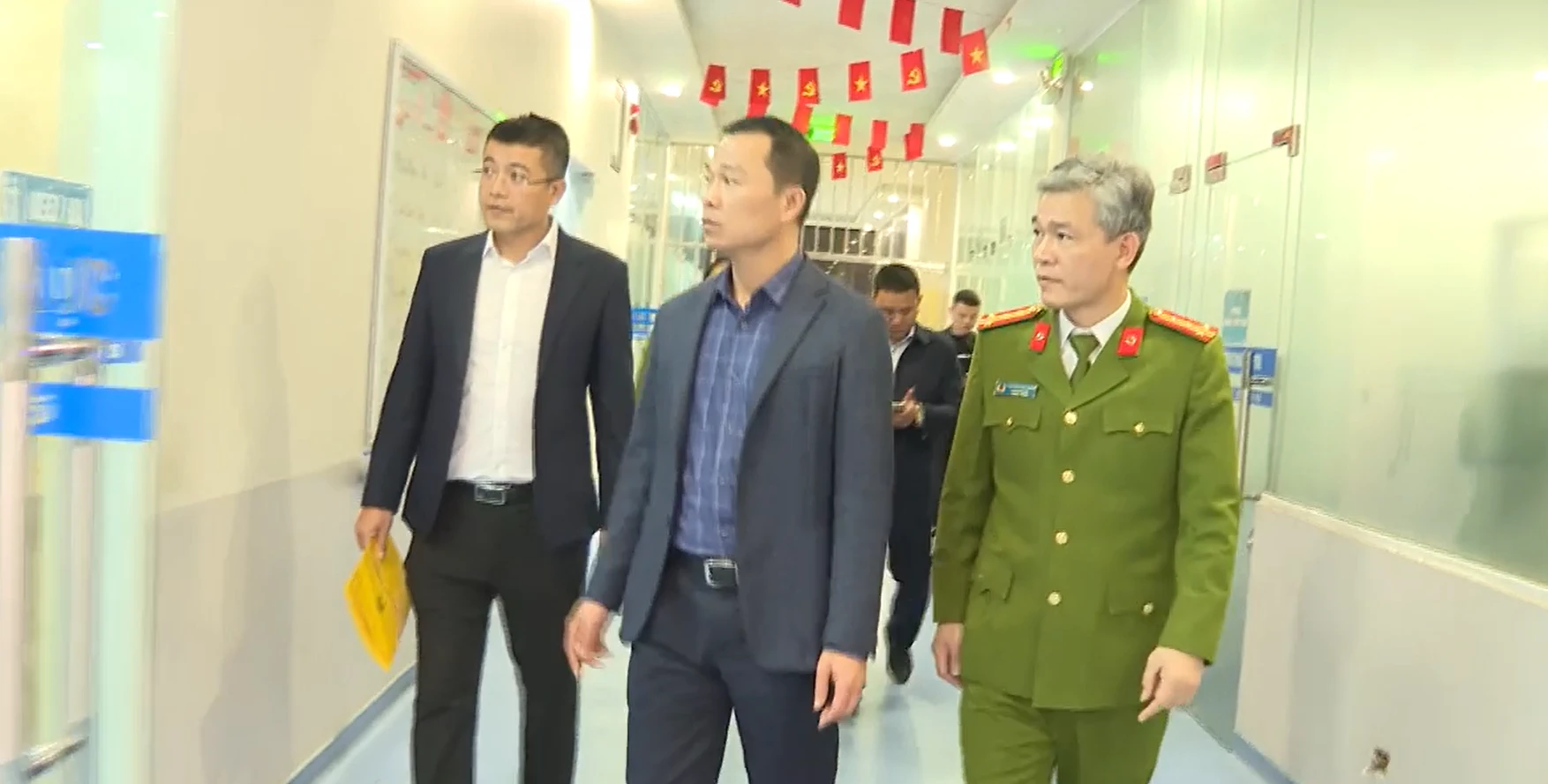 Vụ em rể ném mìn nhà anh vợ khiến 10 người nhập viện: Nghi phạm đã tự giải thoát - Hình 6