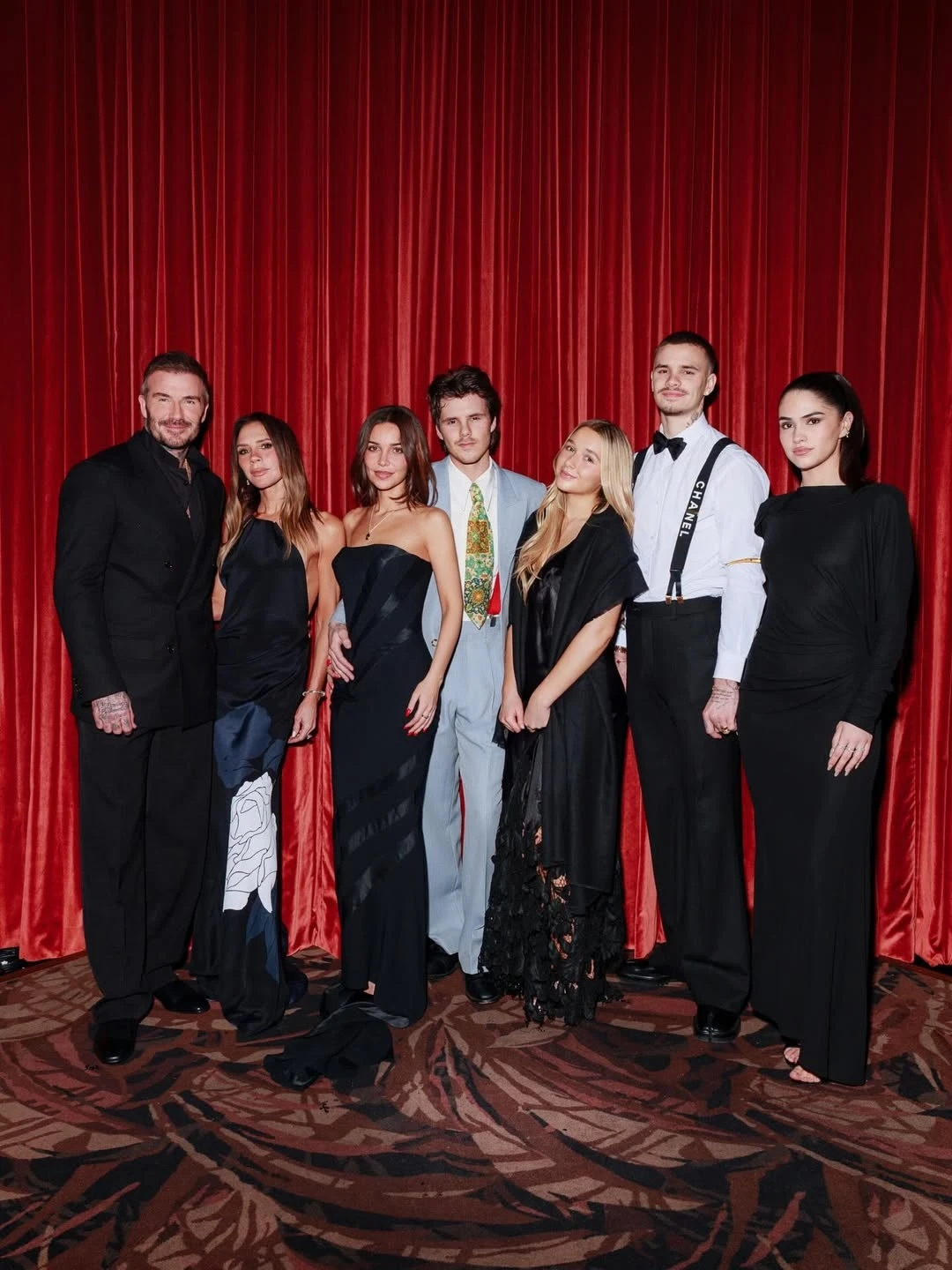 Con gái David Beckham lại chín ép? - Hình 1