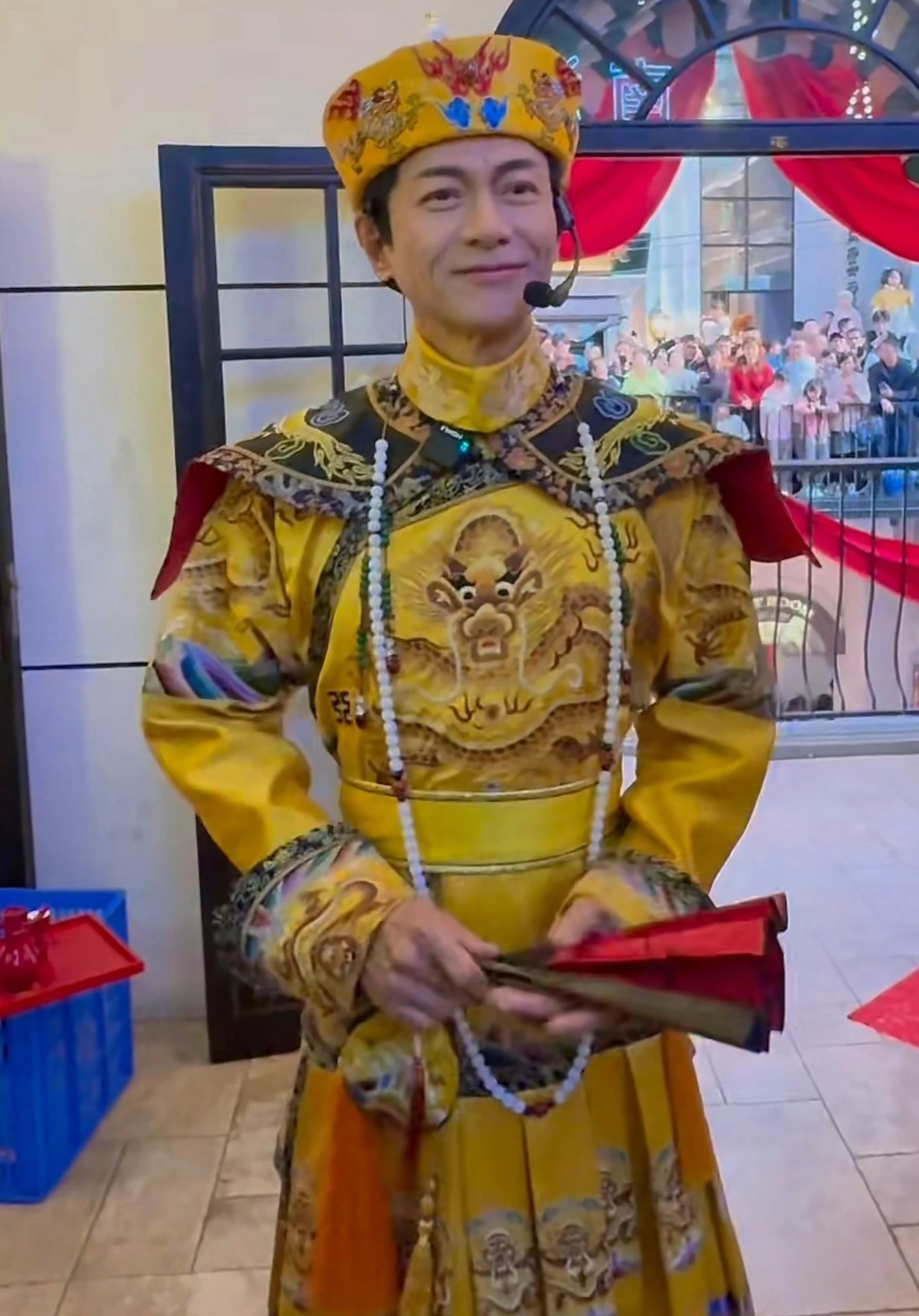 Đường Tăng Giang Hoa vất vả mưu sinh, ngoại hình tuột dốc gây hoang mang - Hình 1