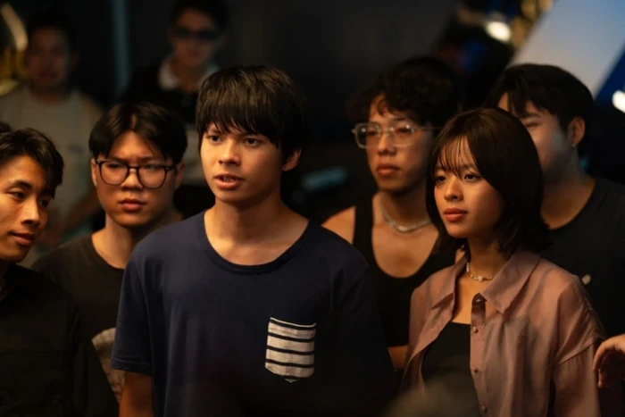 Đạo diễn Thế Hệ Kì Tích bị réo tên giữa lúc Trấn Thành thị phạm diễn xuất trong Thỏ Ơi - Hình 5