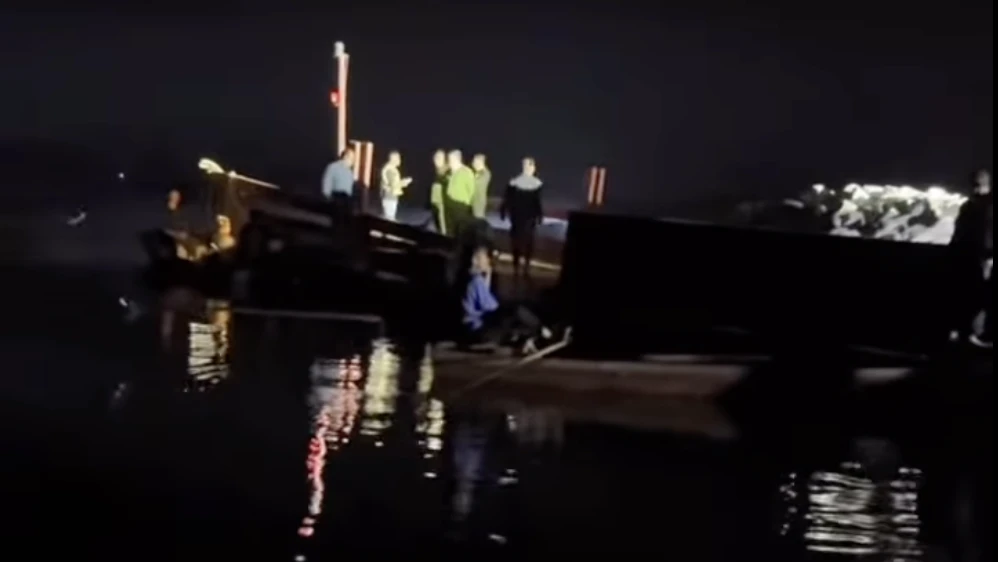 Vụ lật tàu ở hồ Thác Bà: Nguyên nhân và danh tính 6 nạn nhân - Hình 1