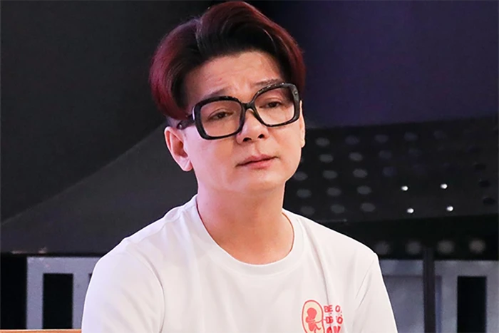 Vũ Hà: Lấy vợ hơn 8 tuổi lộ cuộc sống, nhập viện cấp cứu ngay M5 Tết CĐM lo lắng - Hình 2