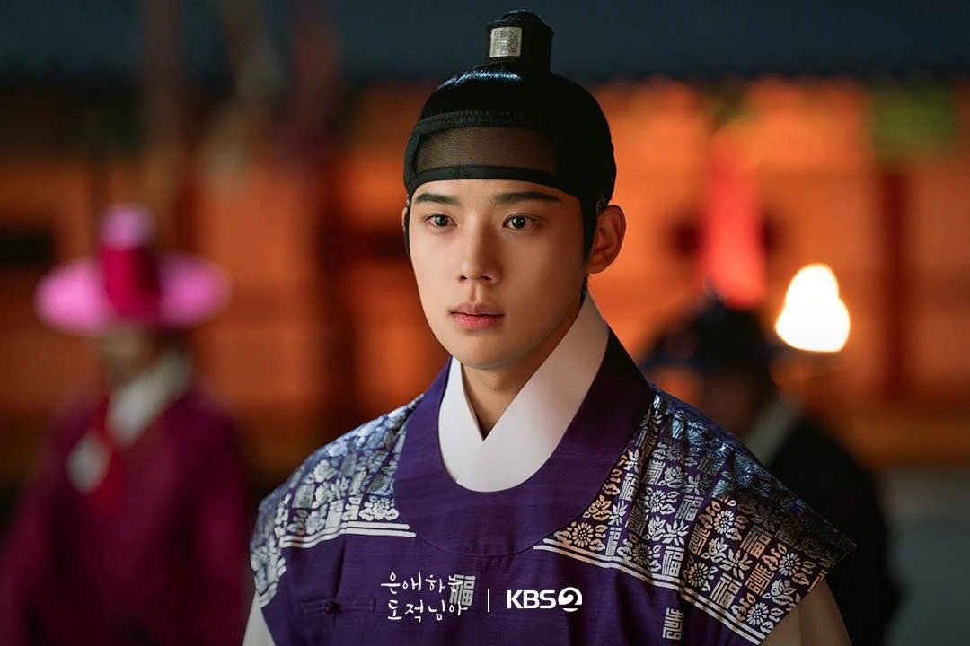 Lâu lắm mới có 1 phim Hàn siêu chất lượng: Hay dã man từ đầu đến cuối, xem hết tiếc hùi hụi - Hình 4