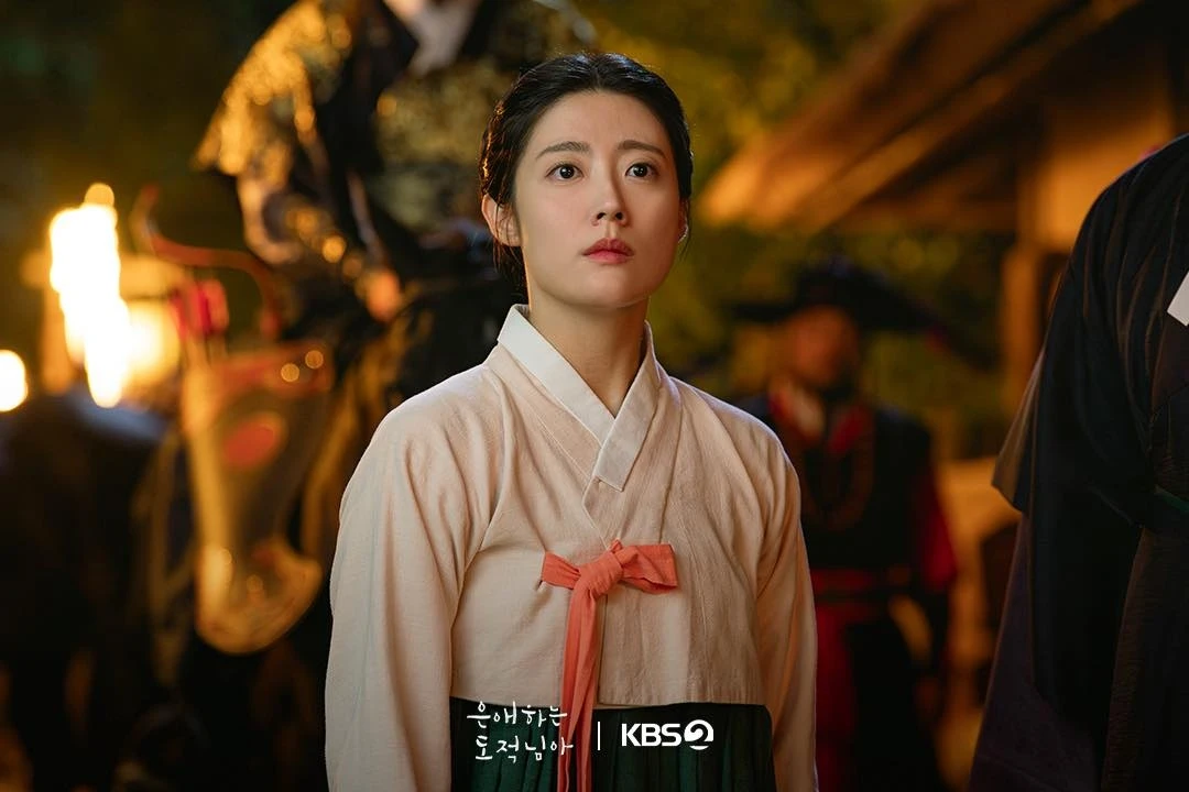 Lâu lắm mới có 1 phim Hàn siêu chất lượng: Hay dã man từ đầu đến cuối, xem hết tiếc hùi hụi - Hình 3