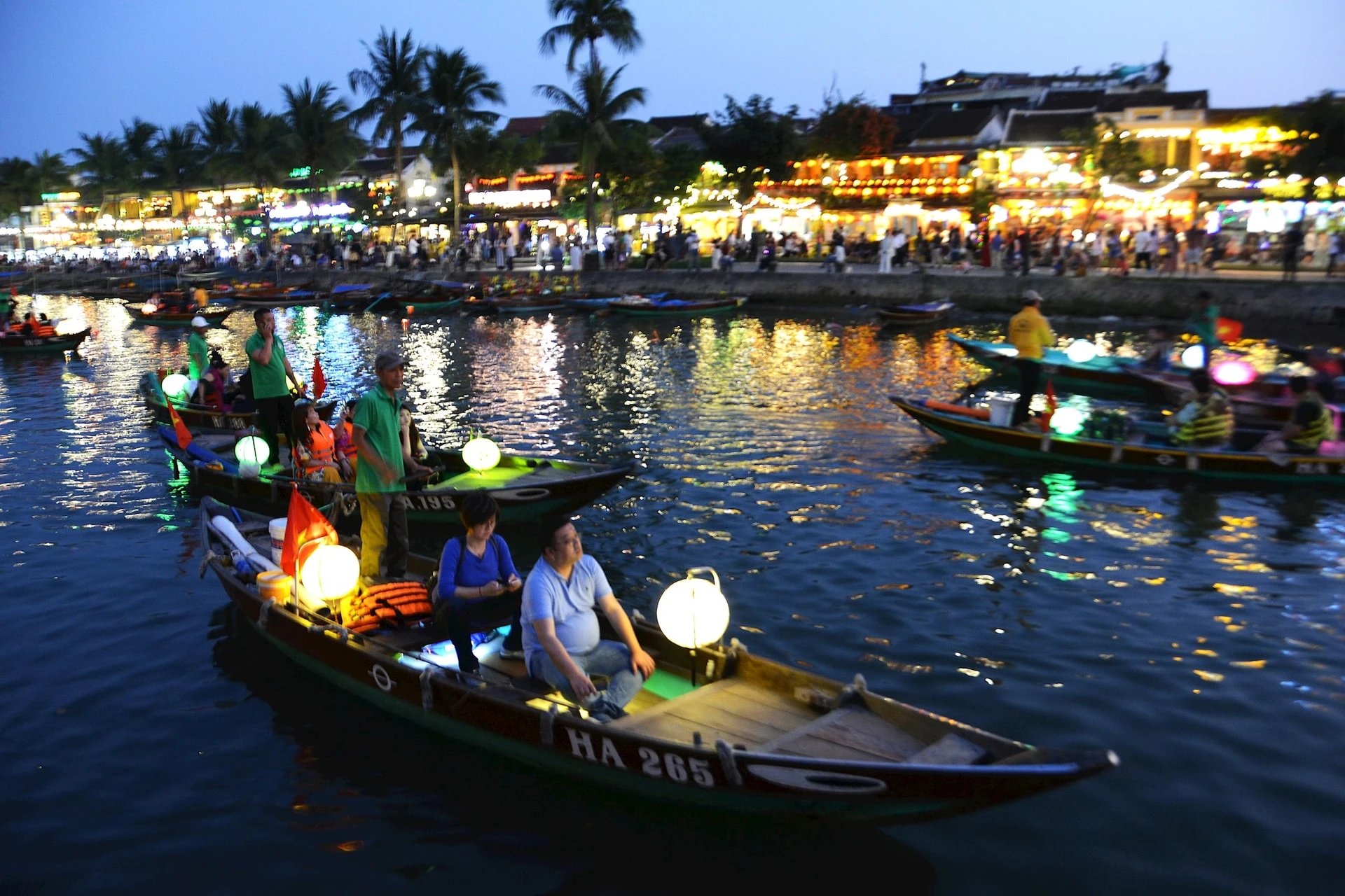 Một ngày bình yên ở Hội An đầu năm mới Bính Ngọ - Hình 12