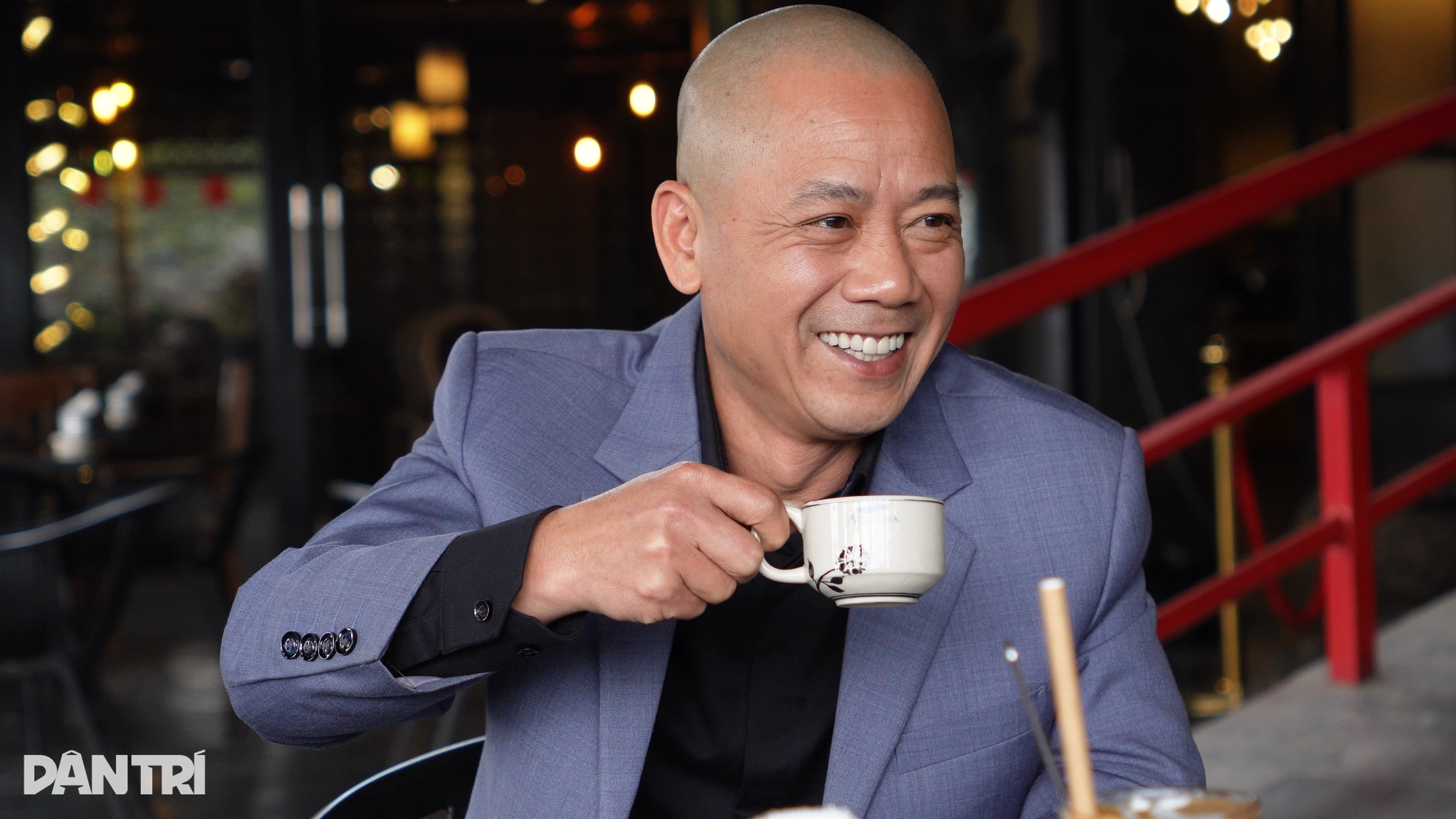 Ông trùm hài Tết Bình Trọng: Tôi nghèo, vẫn đang nợ 1 tỷ đồng vay xây nhà - Hình 2