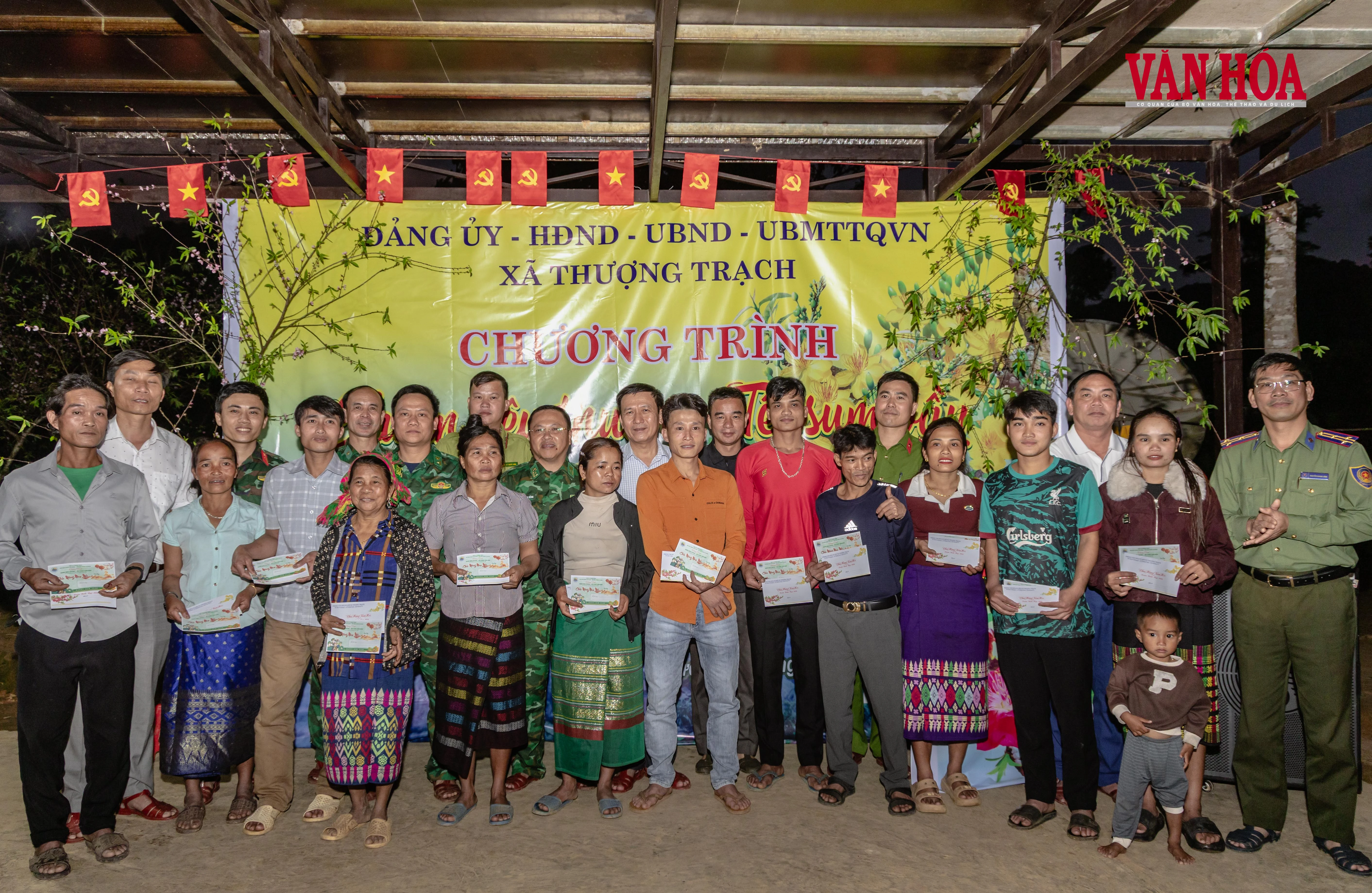 Mùa xuân mới ở bản Đoòng - Hình 6