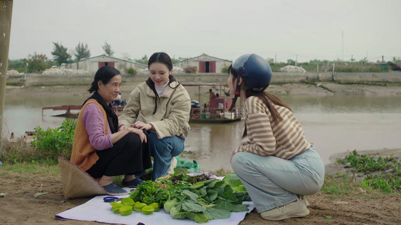 Bước chân vào đời - Tập 3: Cố ý va vào sếp để tìm cơ hội, nữ nhân viên bị bắt bài - Hình 6