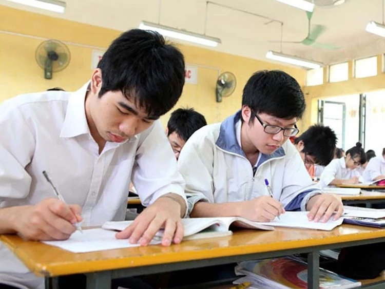 The Ministry of Education does not have a question to illustrate the 2026 high school graduation exam, 2k8 students are surprised - Photo 3