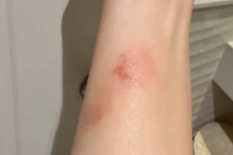 Nàng tiên cá tập gym, tập thở khắc nghiệt cho 25 phút biểu diễn - Hình 16