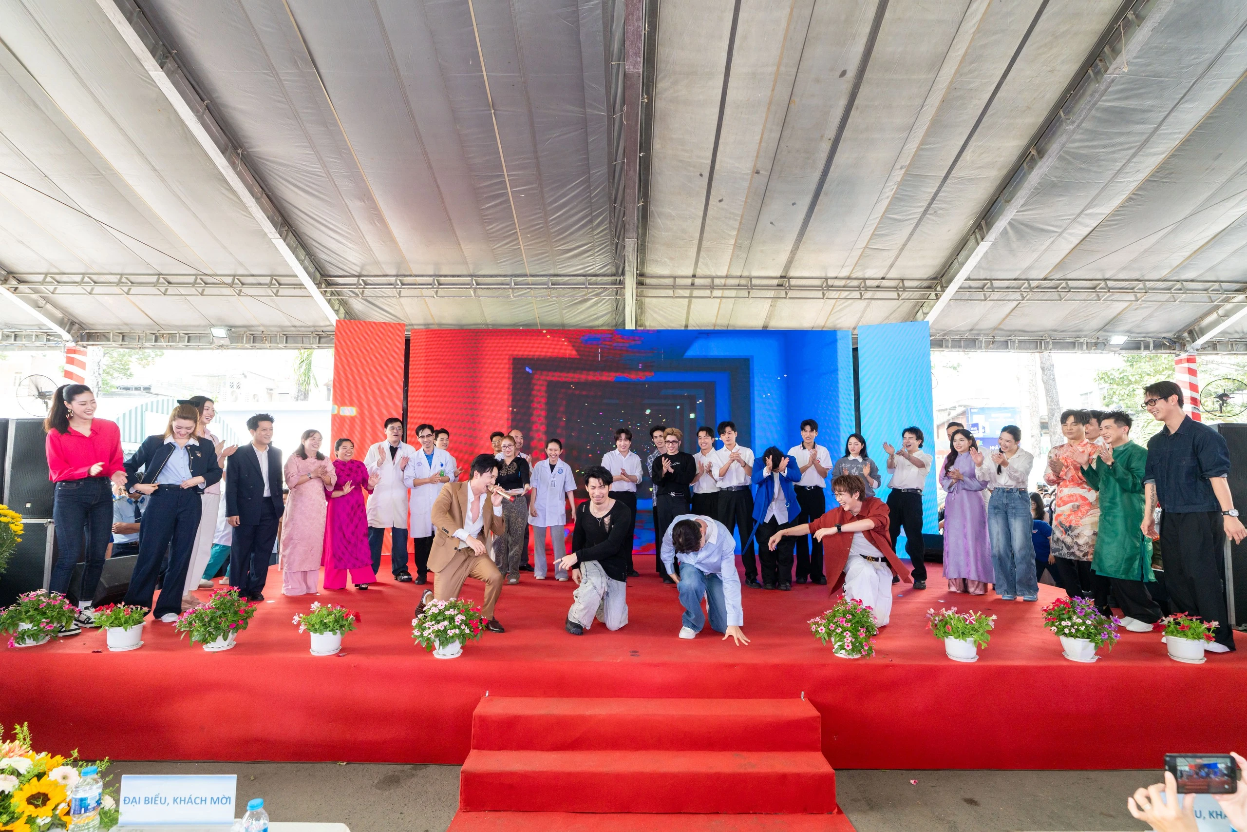 Trường Giang ghi điểm - Hình 6