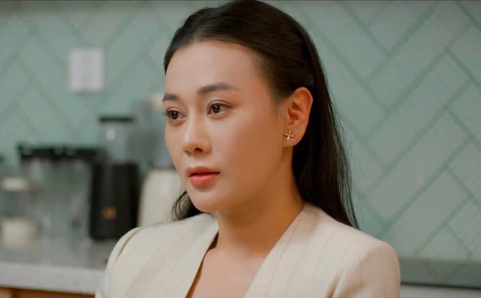 Phương Oanh không đáng bị chỉ trích - Hình 1