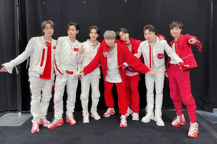Căng thẳng trước thềm concert tái xuất của BTS - Hình 2
