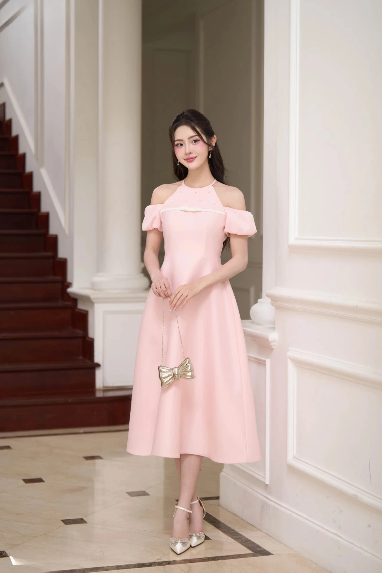 Sắc hồng chiếm sóng, khi sự ngọt ngào lên ngôi - Hình 2