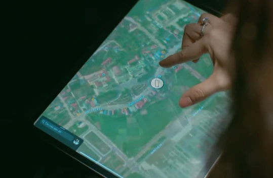 Đồng hồ đếm ngược - Tập 13: Ăn cắp điện thoại của Kiều Thơ để lấy dữ liệu, Thành và Chi gặp nguy hiểm - Hình 1