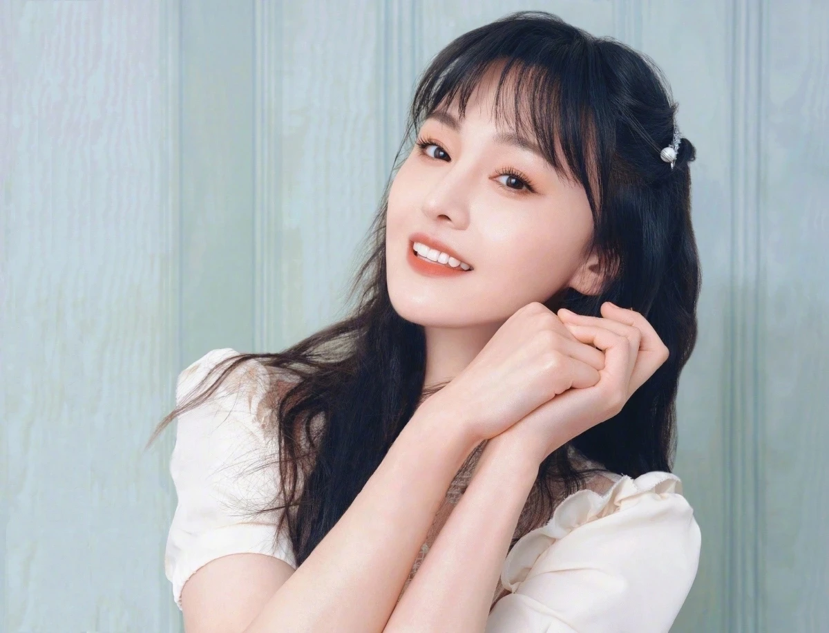 Nữ diễn viên được đạo diễn đình đám khen hết lời: Chỉ cần giống cô ấy 3 phần là thắng cả thiên hạ - Hình 8