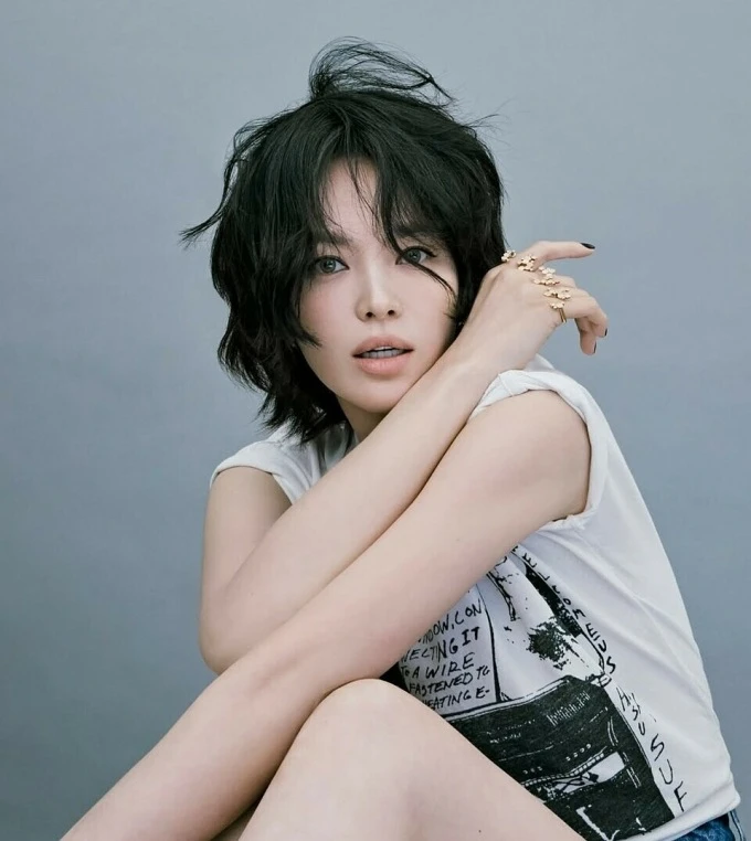 Bước ra từ hôn lễ thế kỷ, Song Hye Kyo và chồng cũ lựa chọn khác biệt - Hình 4