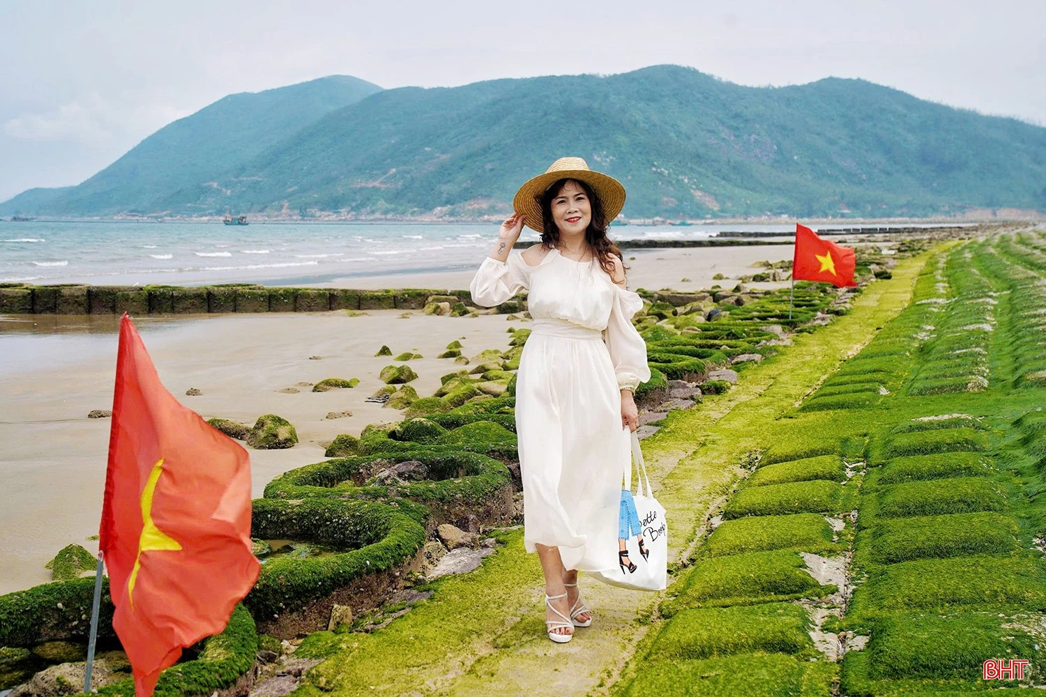 Khám phá Rạn Nam Ô xanh mướt bên bờ biển Hà Tĩnh - Hình 9