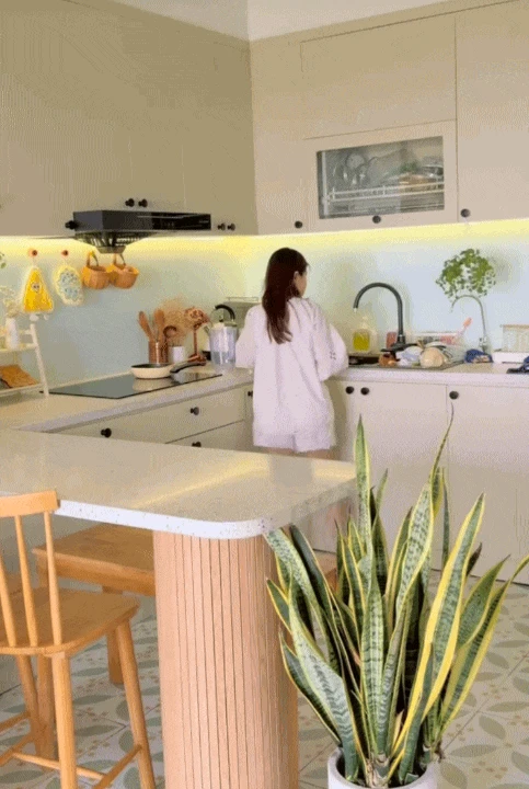 Vì sao thu nhập 80 triệu/tháng vẫn chưa tích lũy được? Gia đình 3 người ở TP HCM tiết lộ khoản chi chiếm nửa ngân sách - Hình 2