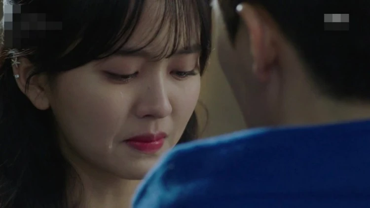 Đắm chìm trong hạnh phúc với chàng soái ca, tôi chết lặng khi phát hiện quá khứ của người yêu mình - Hình 1