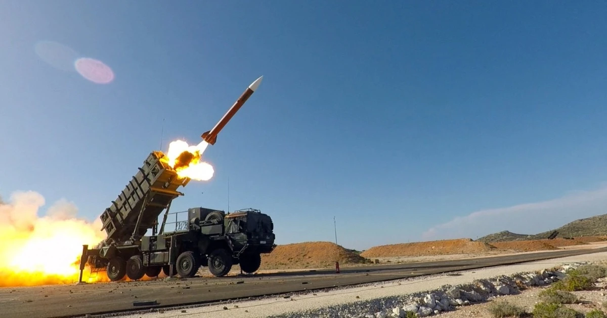 Mỹ đối mặt thách thức cán cân chi phí 1/100 trong xung đột với Iran - Hình 1